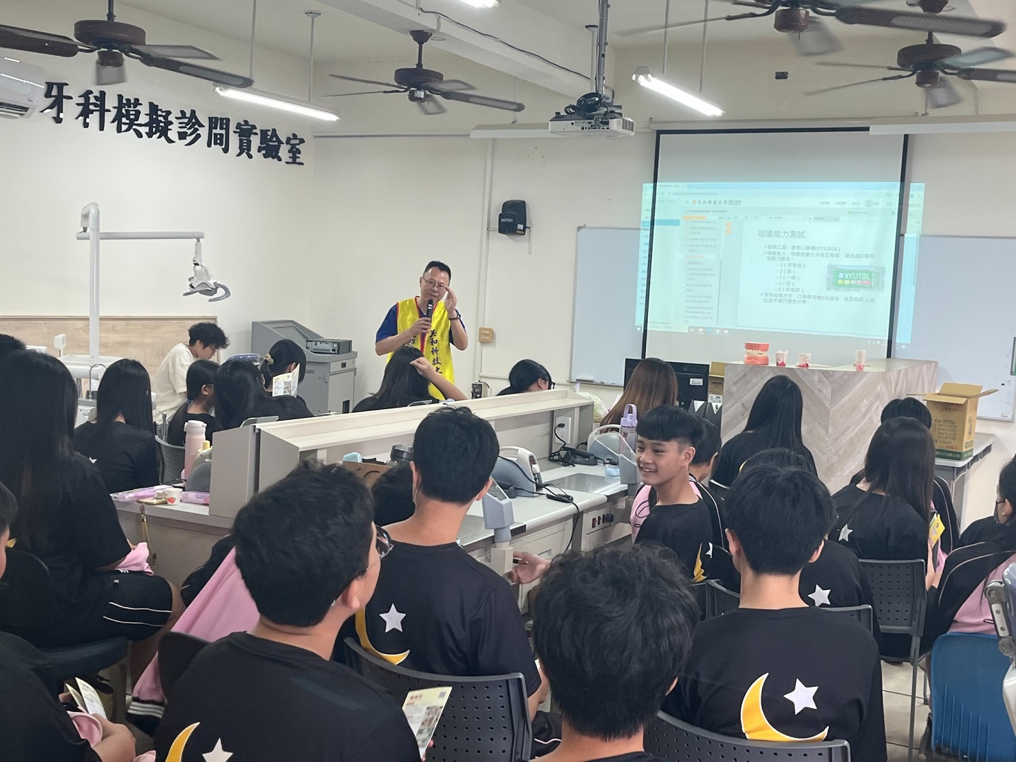 Link to 1211東港國中參訪