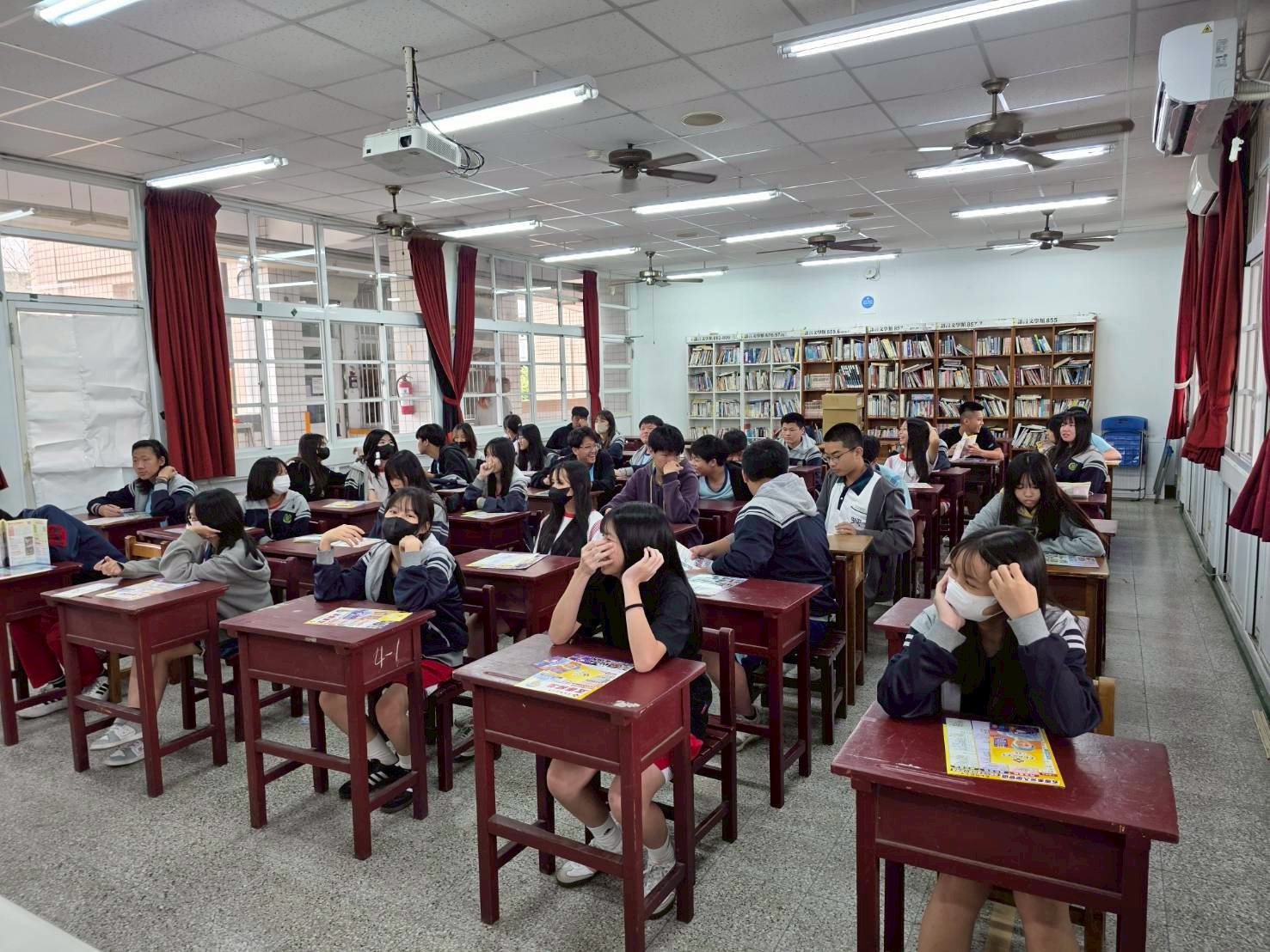 Link to 026.4.1中正國中宣導